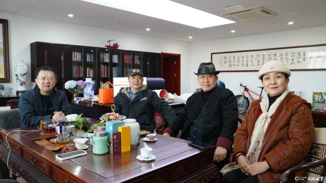 山河入笔，笃行做笺，油彩寄情——著名油画家宋卫东走进文化视界