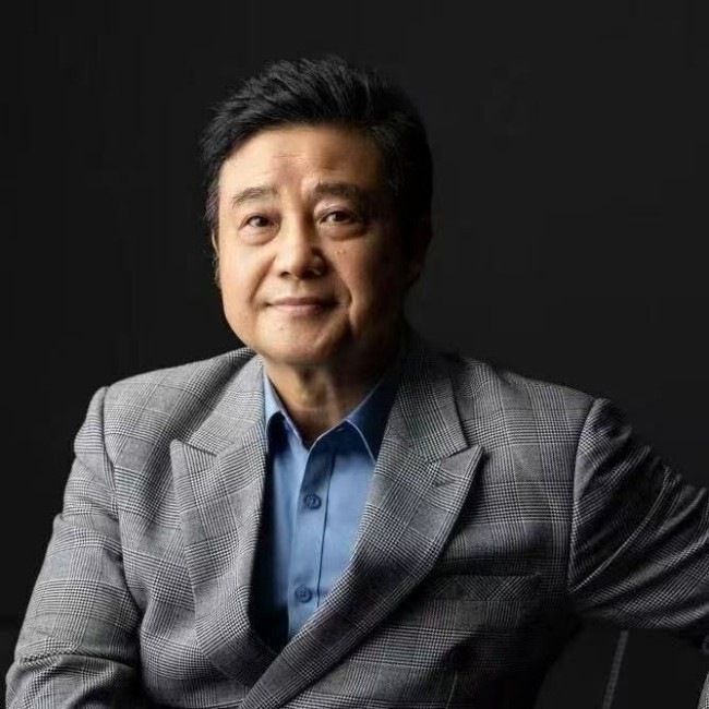 郑忠 | 云冈大佛那抹穿越千年的微笑如同无声的钟鸣,在心中回荡了半生