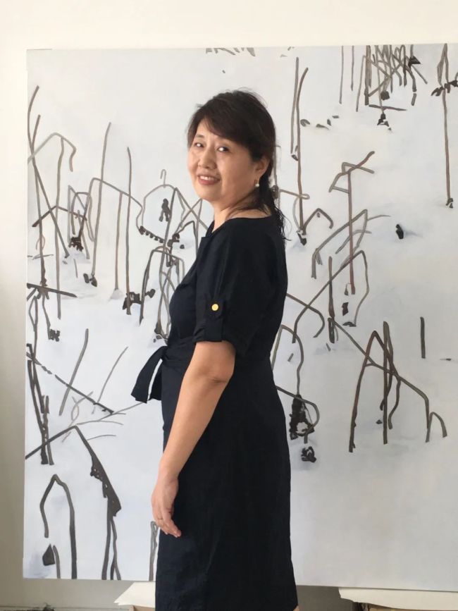 刘丽萍 | 以闲适平淡的心境亲近大地,展现一个内蕴丰富的大千世界