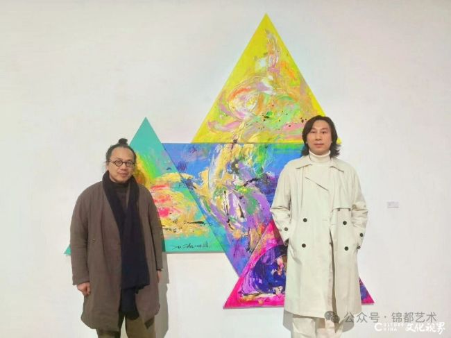 以抽象肌理立骨,以金碧山水润色,以纯粹语言凝魂——徐适书写三重境域下的生命画卷