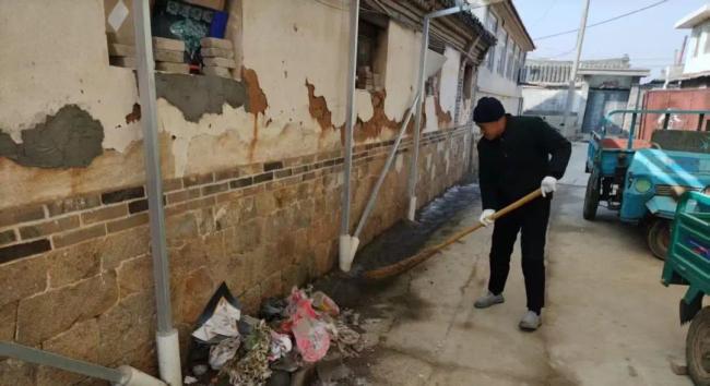 烟台莱山区下足“绣花功” ,扫出街巷新气象