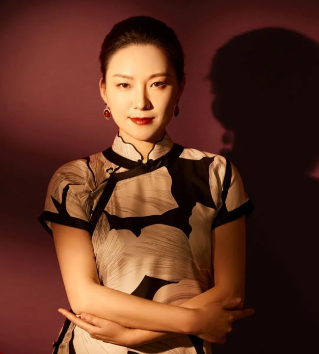 任赛 | 温暖的童年，给了我无数在身体里涌动的艺术细胞
