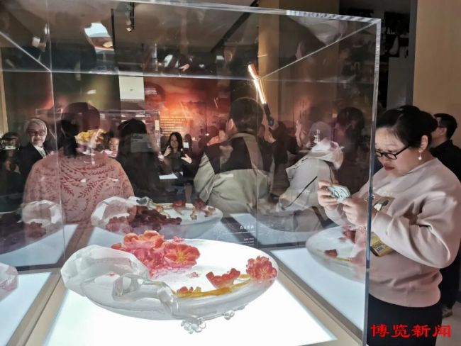 好客山东 燃情淄博丨淄博琉璃：穿越时空琉光璃彩