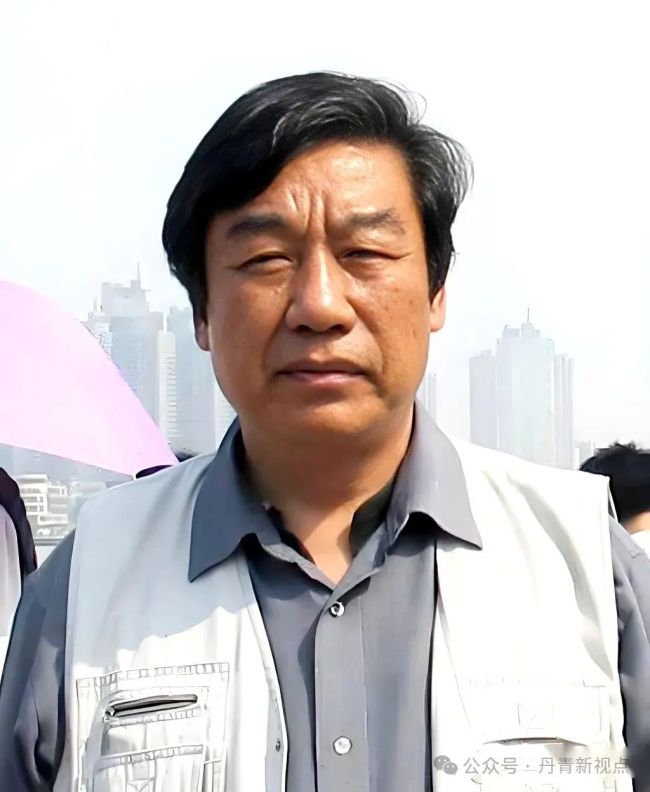 侯滨·人物油画 | 以悠远深邃的中国画语言元素在油画世界里诉说着中国人的心灵故事