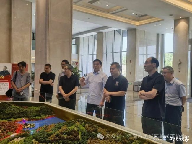 山东省美协副主席魏百勇到济南市历城区指导乡村美术馆建设工作