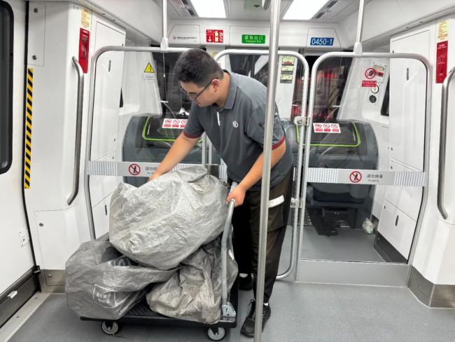 航空快件“坐地铁”直达市区！济南试点“空轨物流联运”