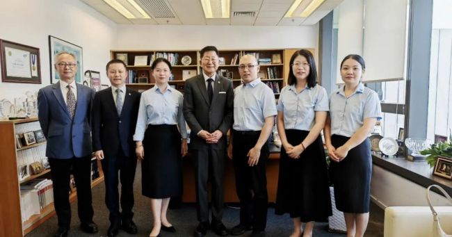 青岛恒星科技学院代表团赴香港理工大学酒店及旅游业管理学院开展交流活动