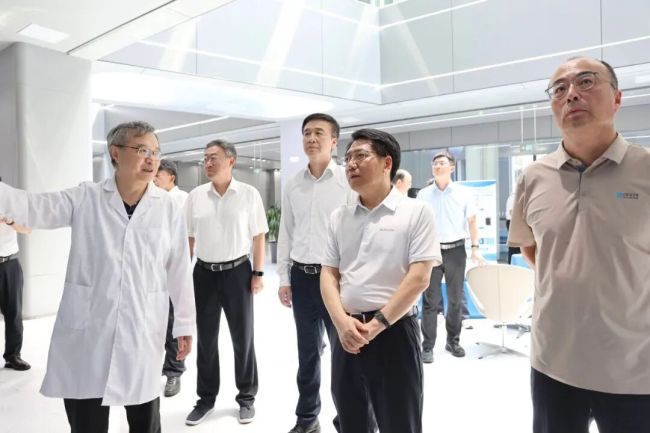 山东省委常委、统战部部长邓云锋到滨州调研