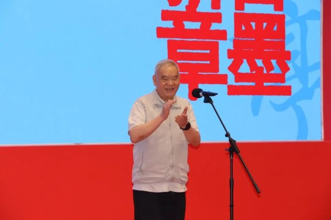 “古墨新章——2026兰亭书法社双年展”昨日在浙江展览馆开幕