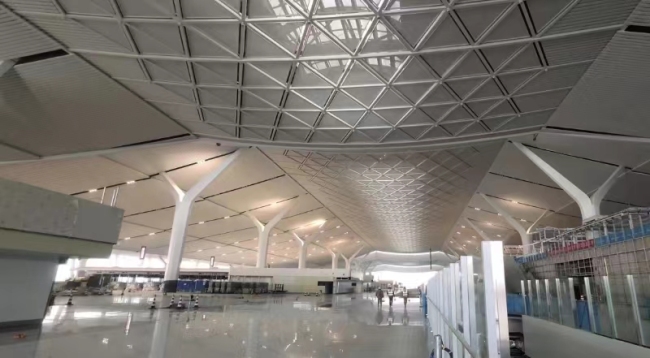 西安咸阳国际机场三期扩建工程东航站楼项目顺利实现水通、电通、暖通