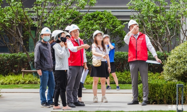 以品质致敬匠心 | 龙翔·奥城珑樾府工地开放日顺利举办