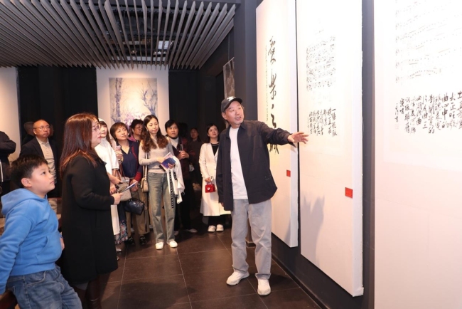 夏河水起·李夏河艺术作品展在西安开幕