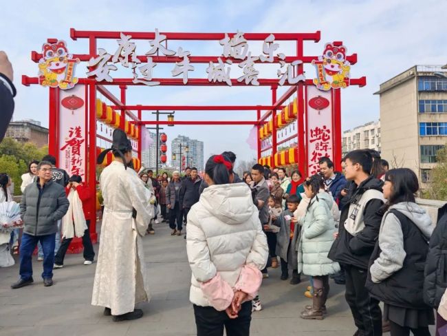 图集：安康年，好热闹！