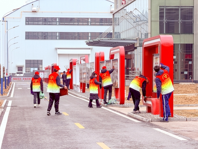 一片志愿红！“勤团团”这样践行“雷锋精神”