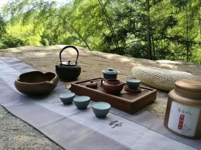 五一爆款预定！黄柏塬“山水疗愈+国潮狂欢”双攻略：集熊猫章、拍舞狮，做朋友圈最野的崽！