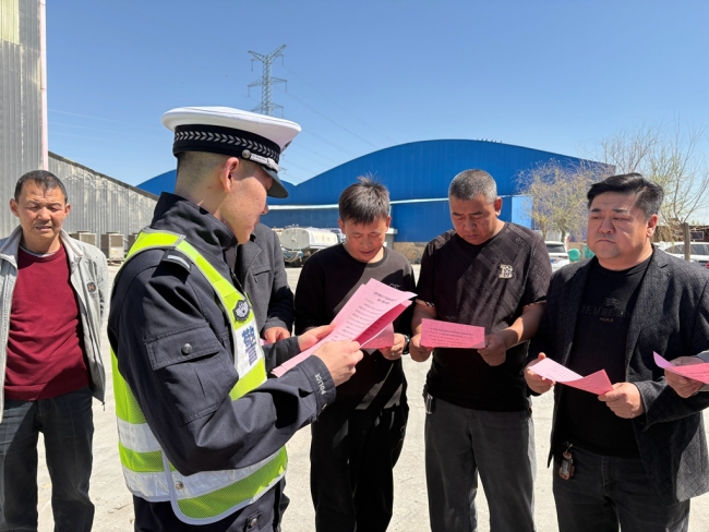 神木市大保当镇：筑牢交通安全防线 守护群众出行平安