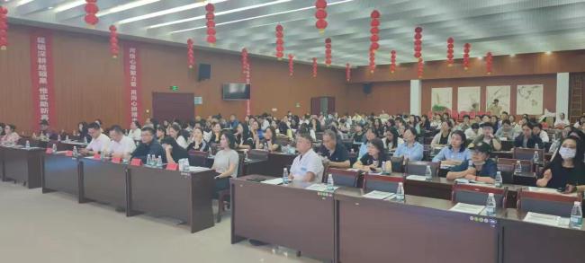 陕西西安市碑林区：职业健康护航 心理健康同行