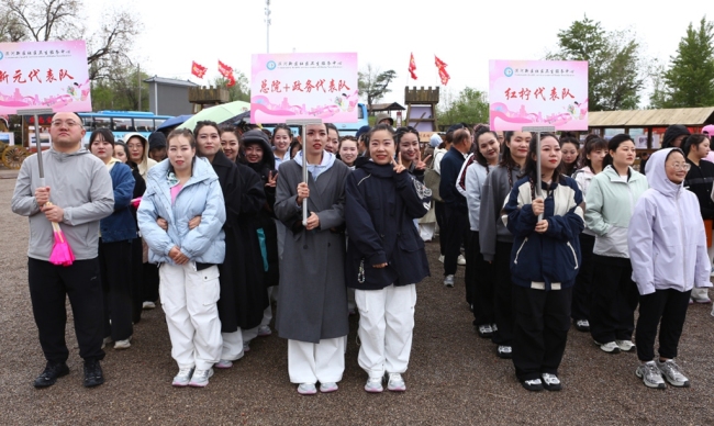 神木市卫健系统各单位举行庆祝第114个国际护士节系列活动