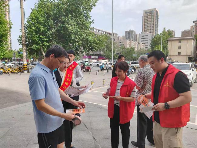 陕西西安市碑林区：反诈宣传进社区