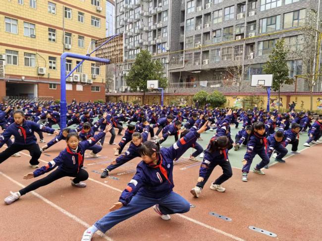 西安市碑林区东羊市小学：专业引领 特色育人 爱的培育终会花繁果实