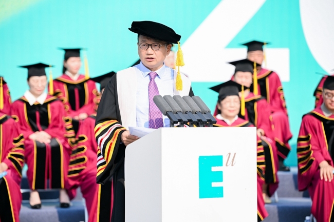 知其无常而守其常——西安欧亚学院创办人胡建波博士2025年毕业致辞
