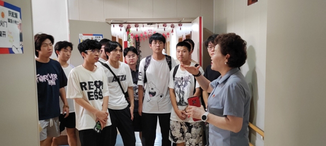 西安市莲湖区：校企合作 共育养老高质量人才