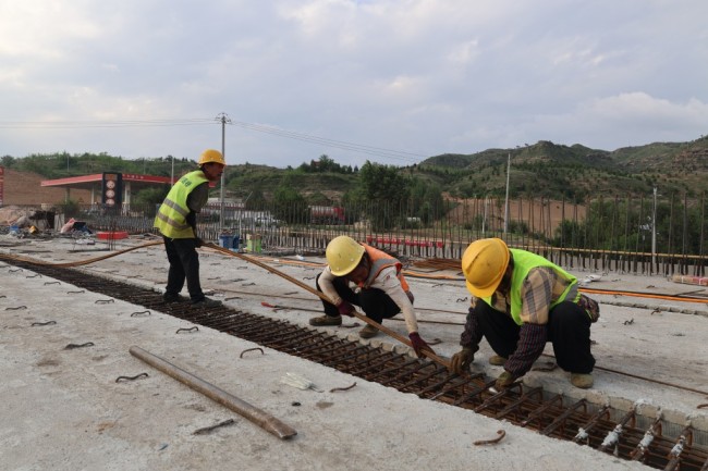 陕西神木：重点项目建设“蹄疾步稳” 筑牢高质量发展基石