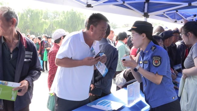 陕西神木：违停监督“随手拍” 共治共享齐参与