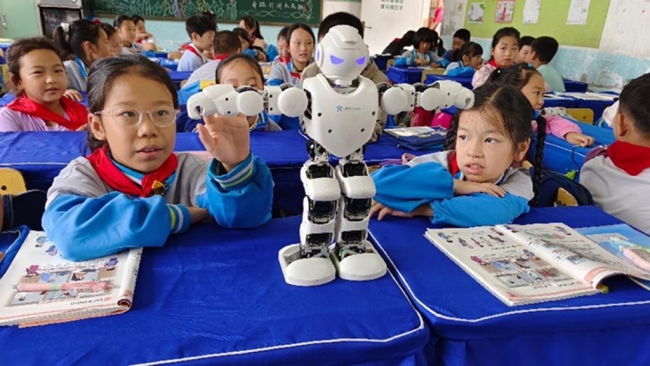 “让爱动起来”助力乡村振兴志愿服务走进眉县霸王河小学开学第一课‌