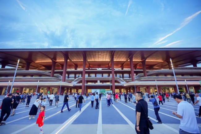 不止是 “国足福地”！这个新地标解锁城市新场景