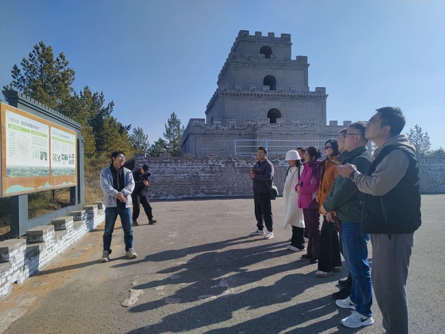 网络名人走进神木开展“绿水青山看神木”生态行活动