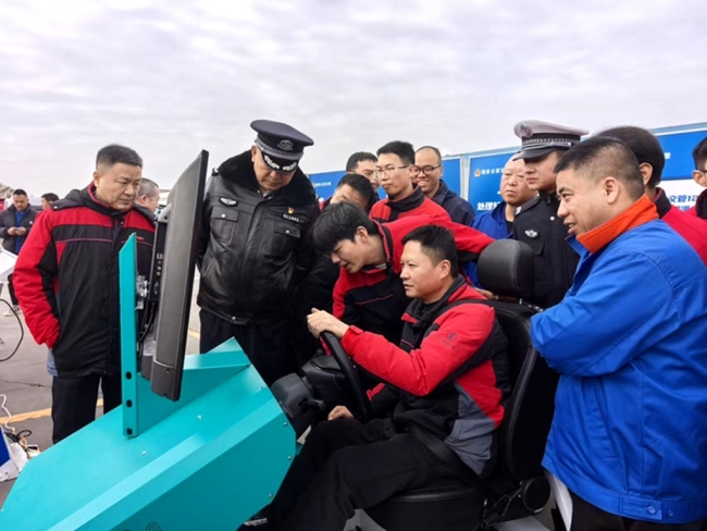 西安经开区:警企联动“122”,共筑交通安全网