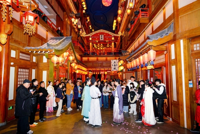 与诗同行再游长安,长安十二时辰主题街区文化体验再升级