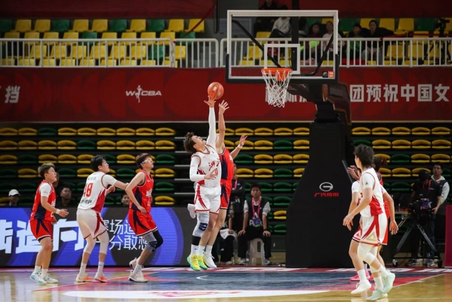 太燃了!陕西榆林天泽女篮主场首战浙江上演巅峰对决