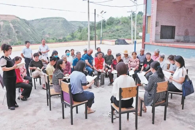 家风家教下乡宣传