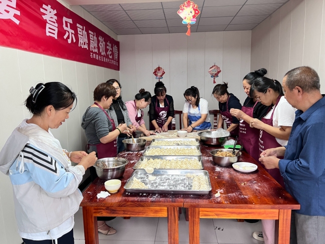 陕西府谷县石畔路社区：党建引领聚合力 “畔上享福”暖民心