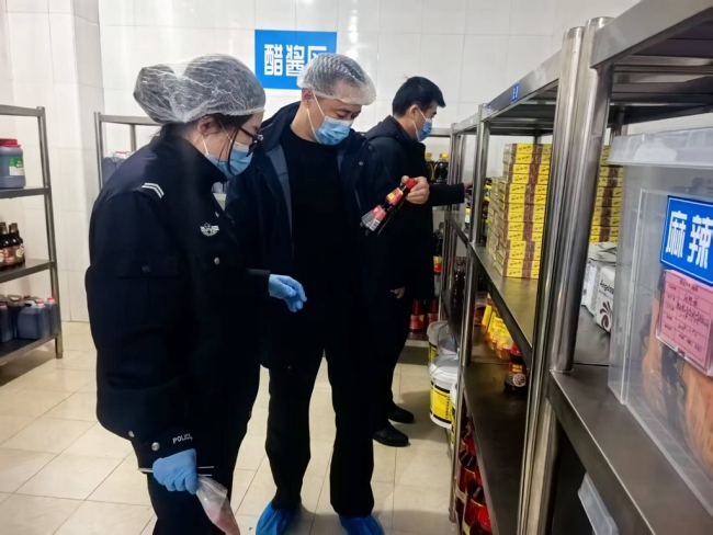 陕西府谷公安食品快检进校园科技赋能筑牢安全防线