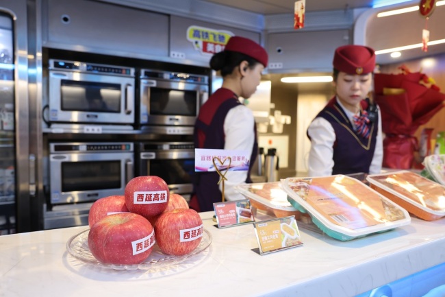 China's high-speed rail network surpasses 50,000 kilometers