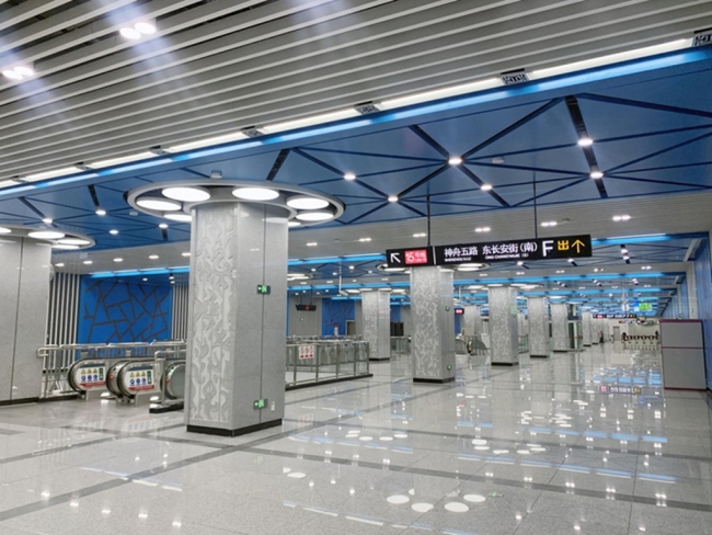 中建一局承建西安地铁15号线4标段通车试运行 赋能城市交通一体化发展