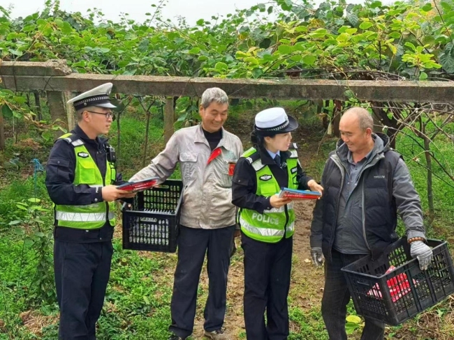 陕西眉县：村规民约“上新” 交通安全“入约”