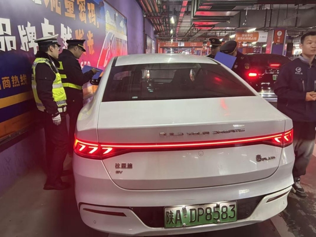 西安经开区：重拳整治非法营运 护航旅客平安出行