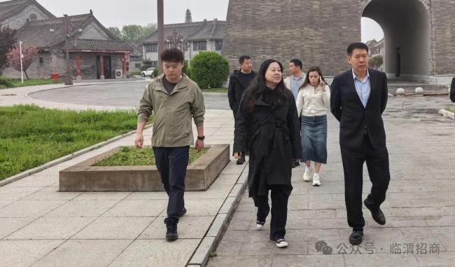 深圳市睿思特舒适旅游运营管理有限公司到渭南市临渭区考察