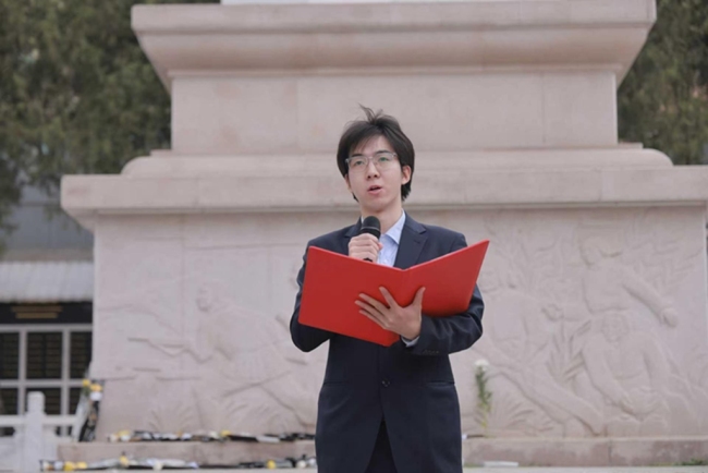 神南产业公司“追寻·2026·清明祭英烈”主题团日活动侧记