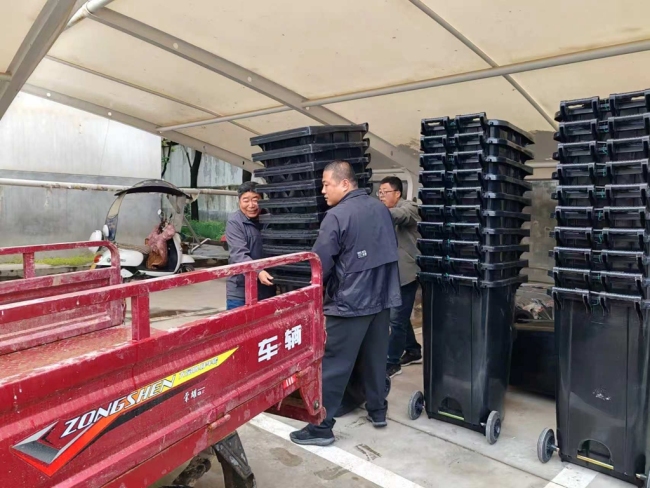 洁净乡村，“桶”你做起！——眉县槐芽镇配发垃圾桶助力环境大提升