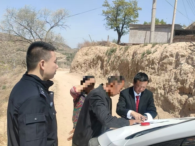 绥德法院：“陕亮执行”进家门 就地办案促和谐