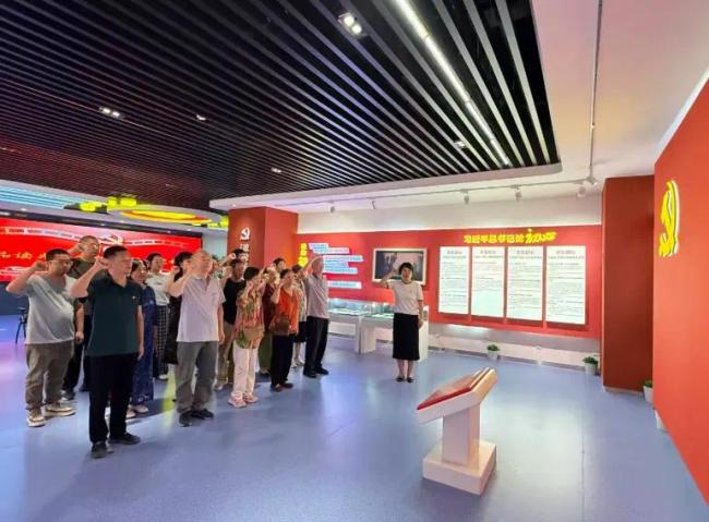 庆祝中国共产党成立105周年 西安市碑林区各社区多彩活动迎“七一”