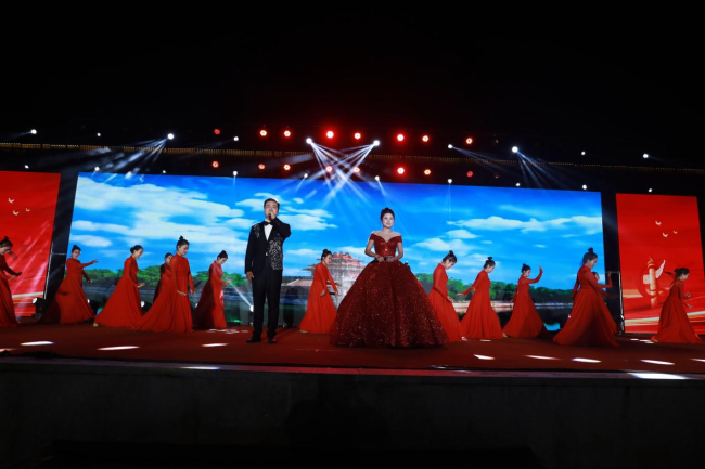 “礼赞华诞歌盛世 同心筑梦谱新篇”——眉县庆祝中华人民共和国成立77周年文艺晚会成功举办