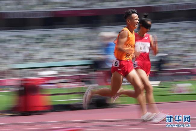 残奥会田径：何珊珊获得女子1500米T11第六名 