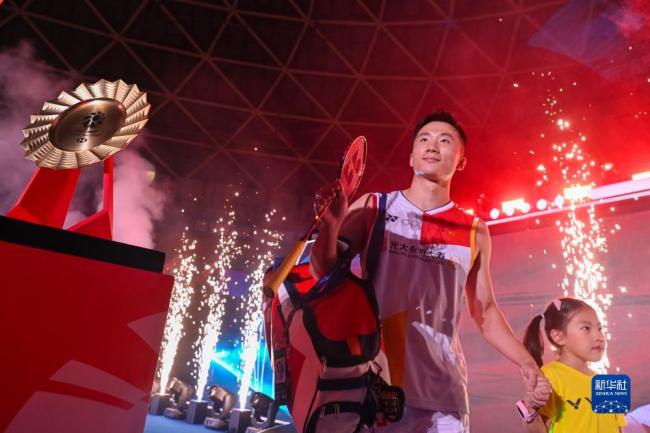 羽毛球中国公开赛：安赛龙男单夺冠