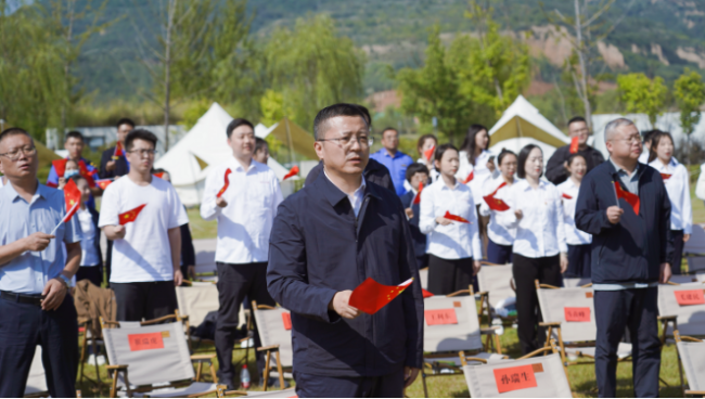 “迎华诞、谋改革、建新功”——西山示范区庆祝中华人民共和国成立75周年党建活动